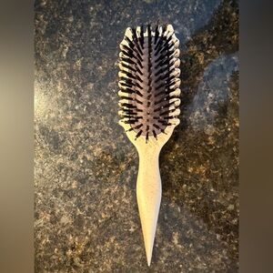 Bounce Curl Define Edgelift Styling Brush New for Curly Hair Enhancing